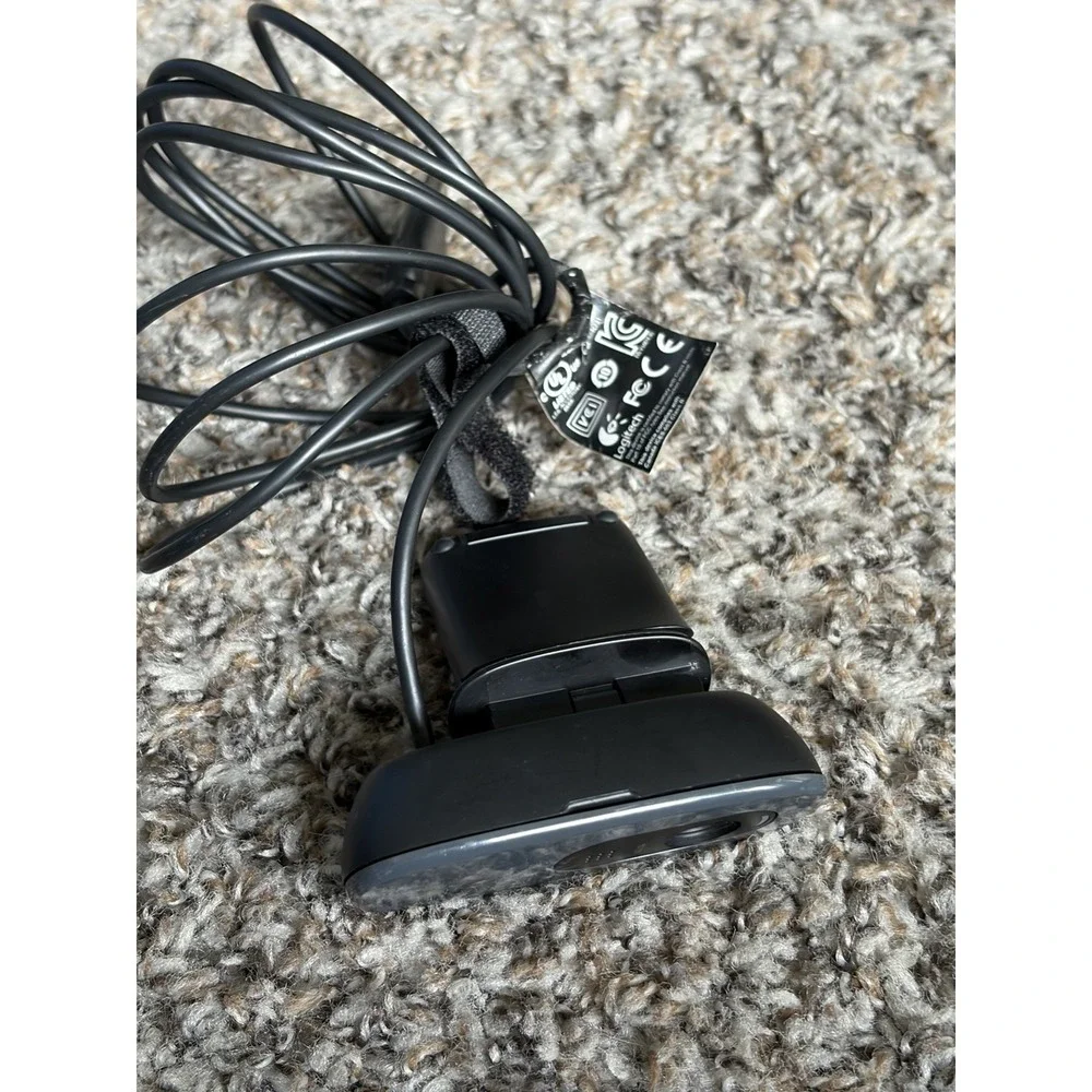 Logitech V-U0018 720P HD Webcam With Built in Microphone VGC - USED